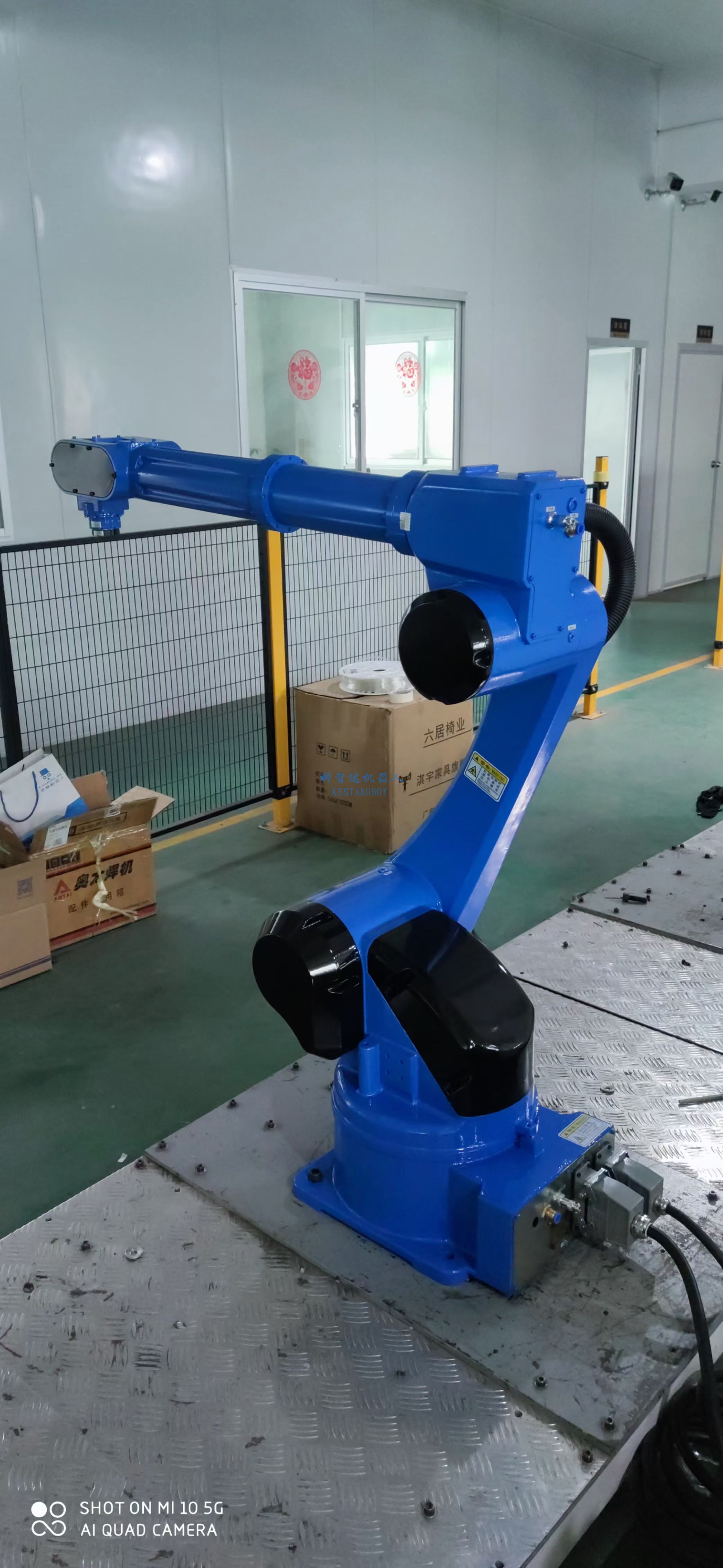 四軸關(guān)節(jié)機(jī)器人批量生產(chǎn)中(圖1) 四軸關(guān)節(jié)機(jī)器人批量生產(chǎn)中(圖1)